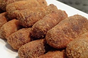 Croquete de carne assada