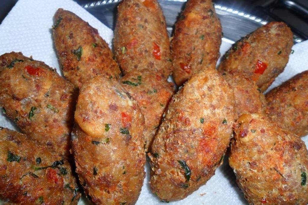 Bolinho de pão recheado com requeijão faça agora mesmo para sua família Bolinho de pão recheado com requeijão faça agora mesmo para sua família
