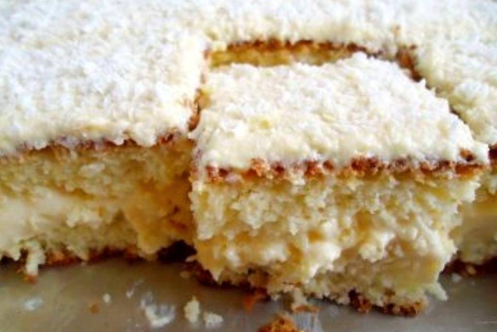 Bolo de leite ninho, tão gostoso que só de olhar dá vontade de comer tudo Bolo de leite ninho, tão gostoso que só de olhar dá vontade de comer tudo