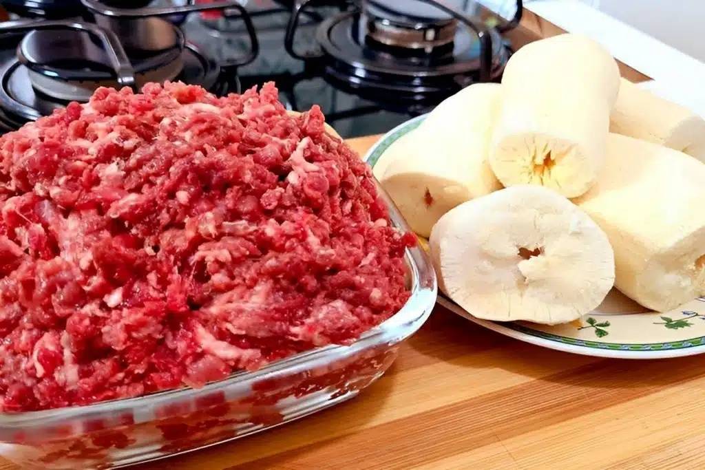Carne moída com aipim uma combinação deliciosa e também muito nutritiva