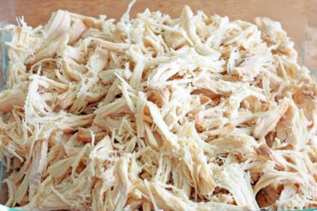 Como cozinhar o frango e desfiá-lo facilmente, em apenas 10 segundos Como cozinhar o frango e desfiá-lo facilmente, em apenas 10 segundos