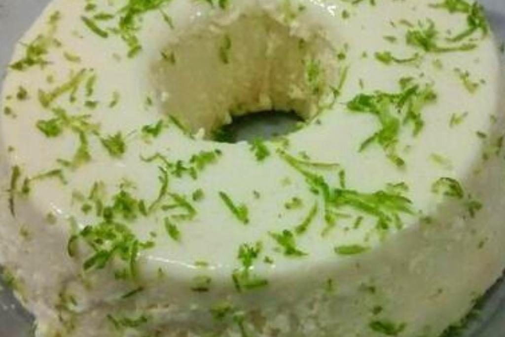 Pudim de limão de geladeira sem ovos e sem forno, rápido e fácil Pudim de limão de geladeira sem ovos e sem forno, rápido e fácil