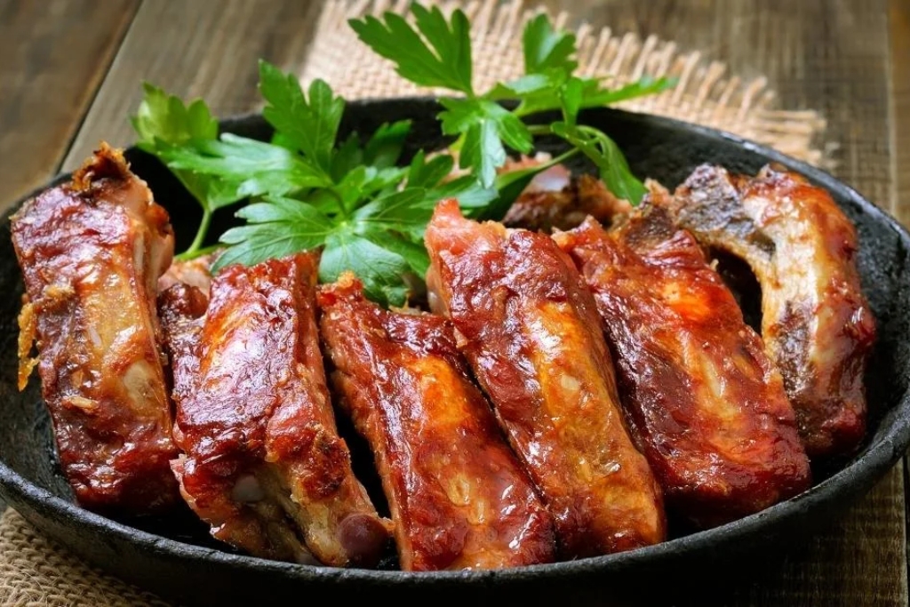 Receita nordestina de costelinha de porco na panela de pressão  Receita nordestina de costelinha de porco na panela de pressão