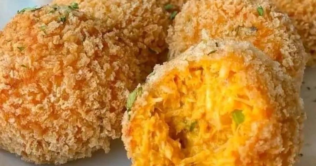 Salgadinho de batata doce com frango, faça em 2 passos simples Salgadinho de batata doce com frango, faça em 2 passos simples