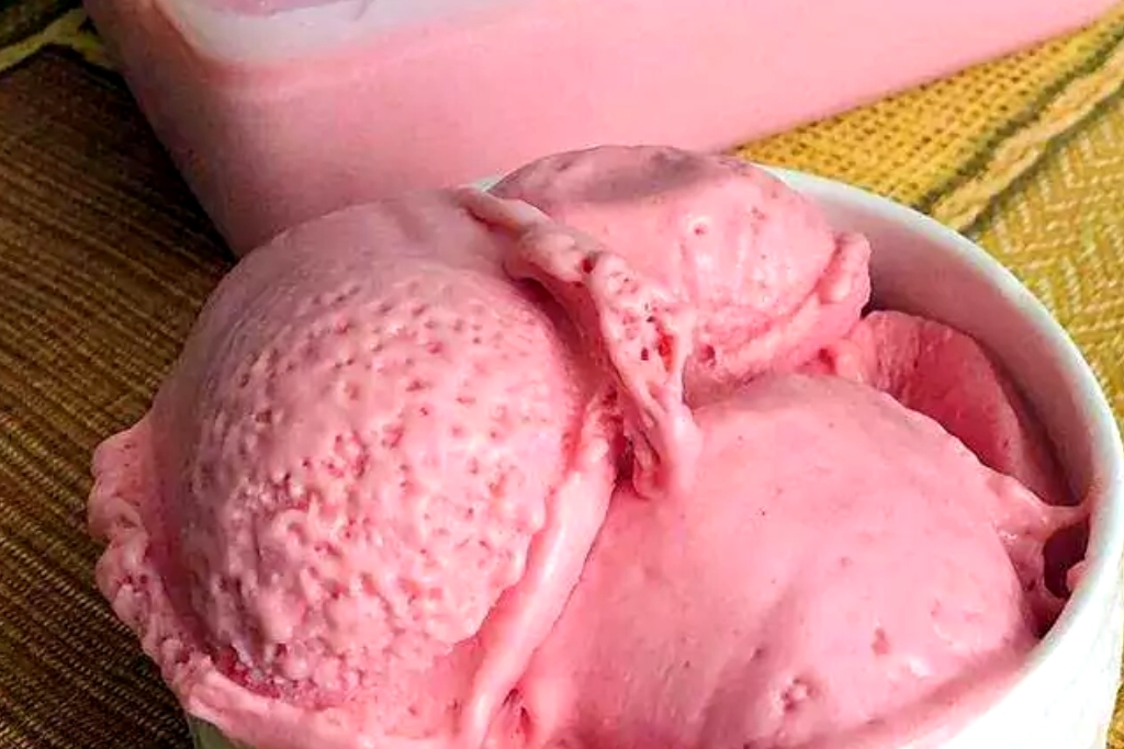 Sorvete de gelatina é a combinação perfeita, o que você acha de fazer esse sorvete em casa Sorvete de gelatina é a combinação perfeita, o que você acha de fazer esse sorvete em casa