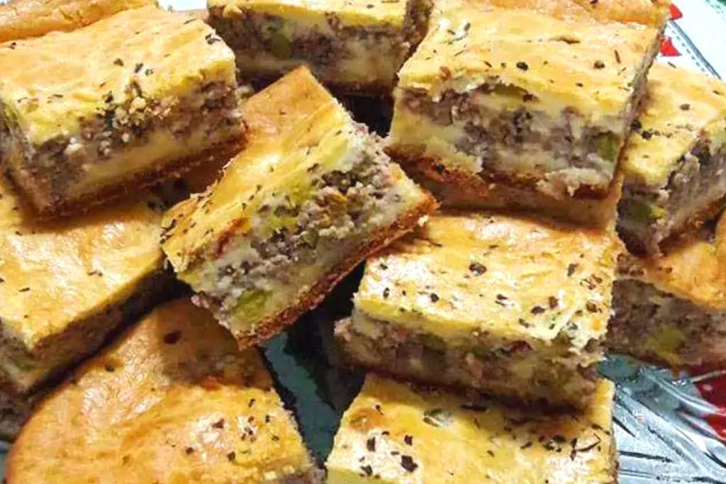 Torta de carne moída, muito saborosa, simples de fazer e que todos vão provar e aprovar Torta de carne moída, muito saborosa, simples de fazer e que todos vão provar e aprovar
