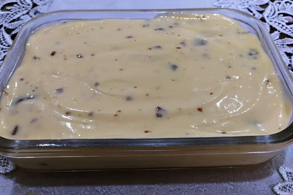 Bati leite condensado no liquidificador misturei chocolate e fiz uma sobremesa maravilhosa Bati leite condensado no liquidificador misturei chocolate e fiz uma sobremesa maravilhosa