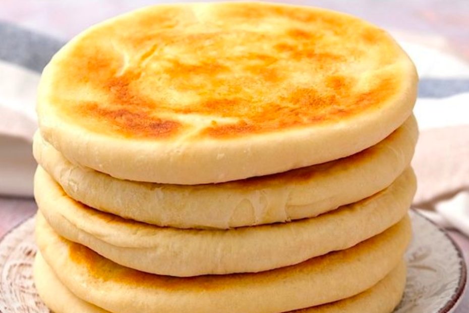 Pãozinho Mata-fome de frigideira, faço em 5 minutos, cai bem a qualquer hora